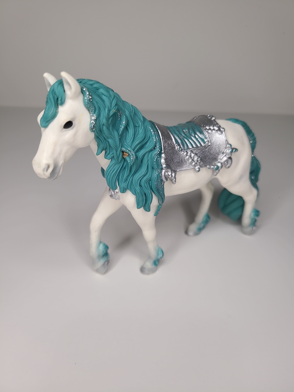 Schleich Bayala Gabriella's Horse 70558 White Turquoise Mane Retired Underwater